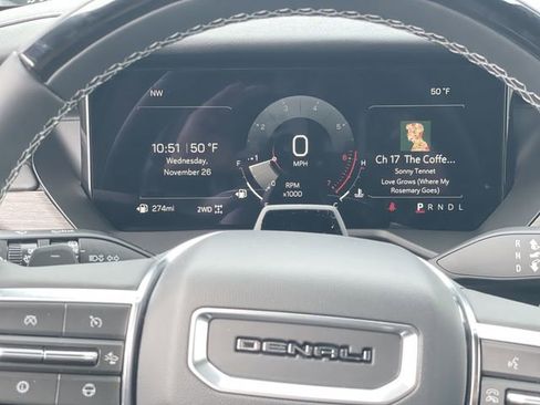 New 2026 GMC Acadia Denali w/ Super Cruise Package image 11