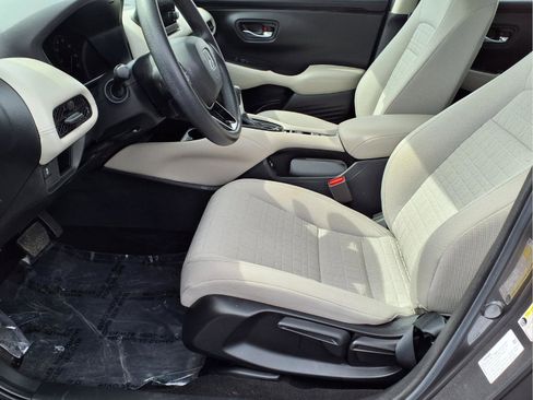 Certified 2023 Honda HR-V LX image 15