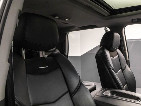 Used 2015 Cadillac Escalade Luxury AWD/4WD image 33
