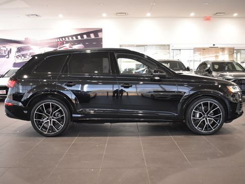 Used 2022 Audi Q7 3.0T Prestige w/ Prestige Package image 12