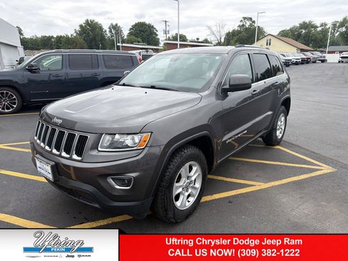 Used 2014 Jeep Grand Cherokee Laredo w/ Quick Order Package 23E AWD/4WD image 1