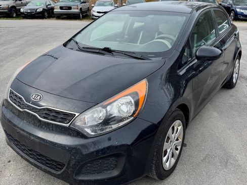 Used 2013 Kia Rio EX image 1