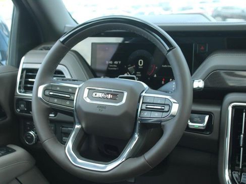 New 2026 GMC Yukon Elevation w/ Elevation Premium Package image 7