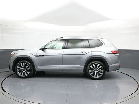 Used 2023 Volkswagen Atlas SEL Premium AWD/4WD image 9