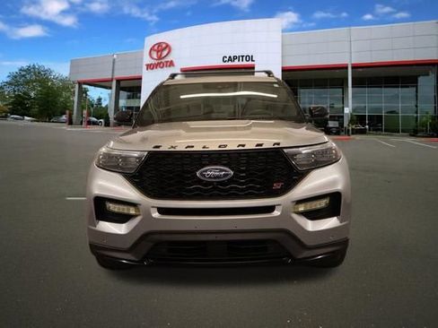 Used 2020 Ford Explorer ST w/ Premium Technology Package AWD/4WD image 7