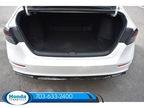 New 2026 Honda Accord Hybrid Sport-L FWD image 32