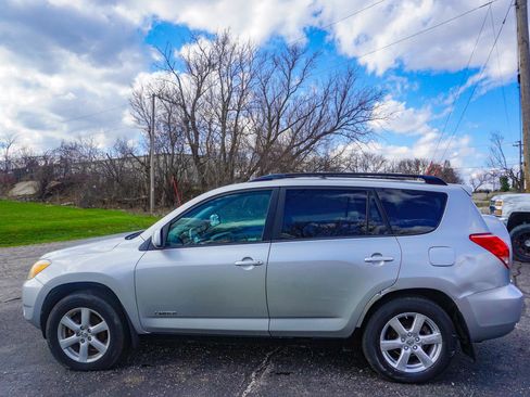 Used 2008 Toyota RAV4 Limited AWD/4WD image 7
