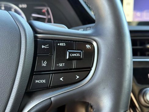 Used 2023 Lexus ES 350 Ultra Luxury w/ Accessory Package (Z2) FWD image 27