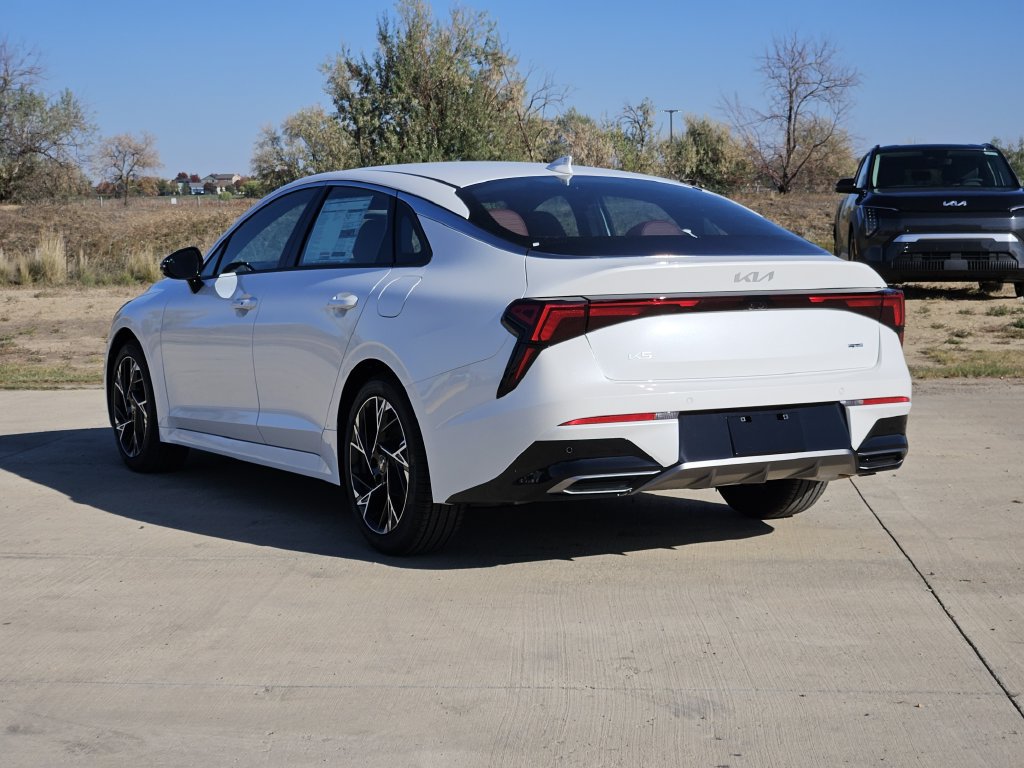 New 2027 Kia K5 GT-Line AWD/4WD image 7