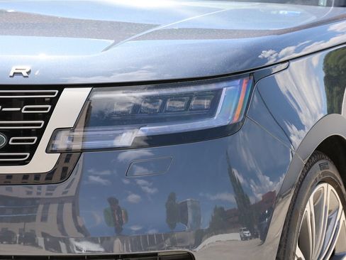 New 2026 Land Rover Range Rover SE AWD/4WD image 6
