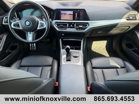 Used 2022 BMW 330i xDrive Sedan w/ M Sport Package AWD/4WD image 17