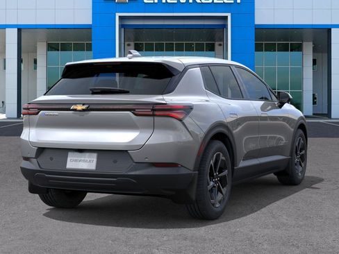 New 2026 Chevrolet Equinox EV LT image 4