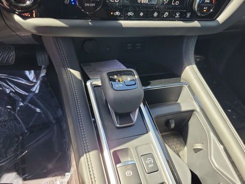 New 2026 Nissan Pathfinder Platinum w/ Cargo Package image 19