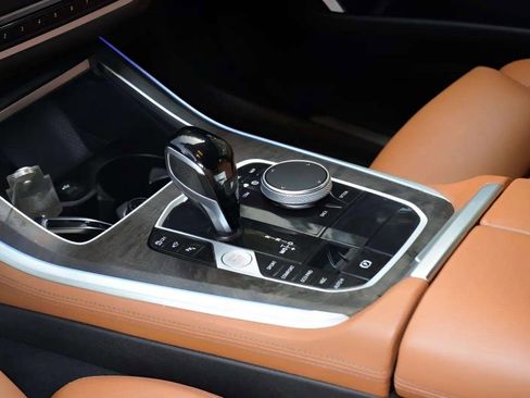 Used 2022 BMW X5 xDrive40i image 25