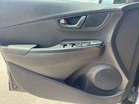 Used 2023 Hyundai Kona SEL FWD image 38