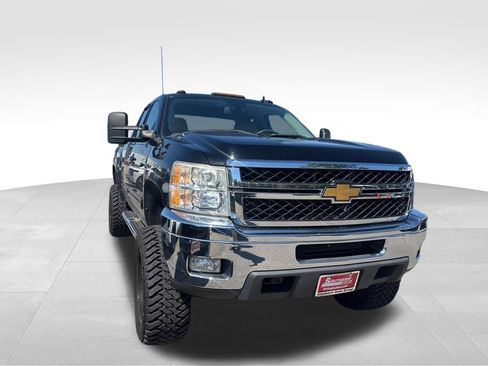 Used 2013 Chevrolet Silverado 2500 LTZ w/ LTZ Plus Package AWD/4WD image 28