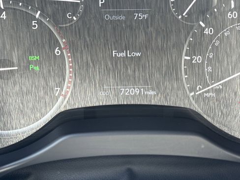 Used 2021 Lexus GX 460 Premium w/ Premium Package AWD/4WD image 22