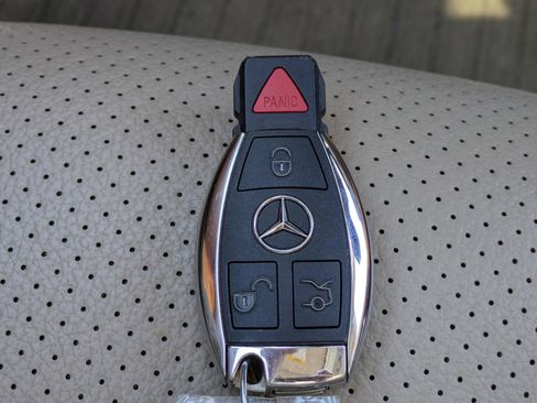 Used 2015 Mercedes-Benz C 250 Coupe image 24