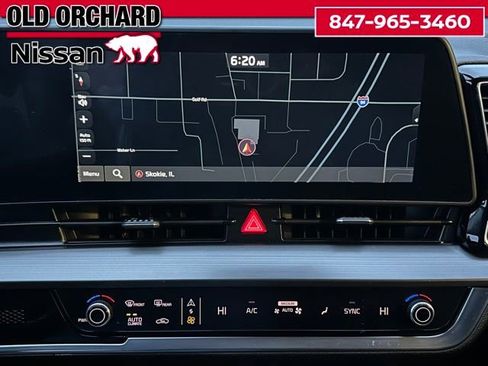 Used 2025 Kia Sportage EX image 16