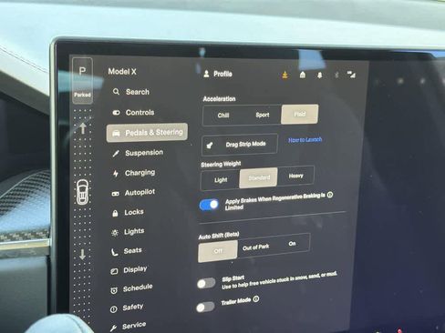 Used 2022 Tesla Model X Plaid image 22