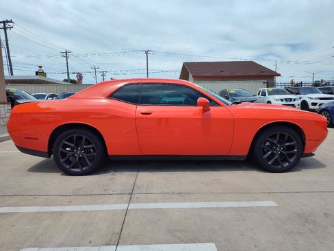 Used 2021 Dodge Challenger SXT w/ Blacktop Package RWD image 3