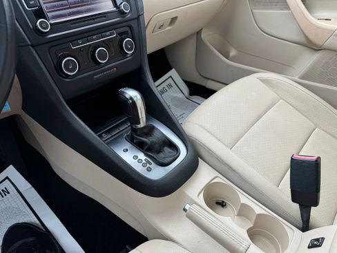 Used 2014 Volkswagen Jetta TDI FWD image 21