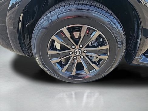 Used 2020 Nissan Armada Platinum w/ Captain's Chairs Package image 28