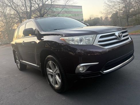 Used 2012 Toyota Highlander Limited w/ Tow Pkg image 41