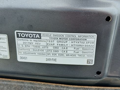 Used 2017 Toyota RAV4 Limited w/ Advanced Technology Package AWD/4WD image 19