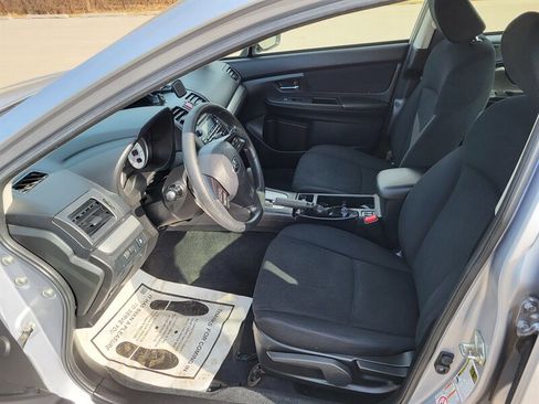 Used 2013 Subaru Impreza 2.0i Premium w/ Popular Pkg 2 image 11