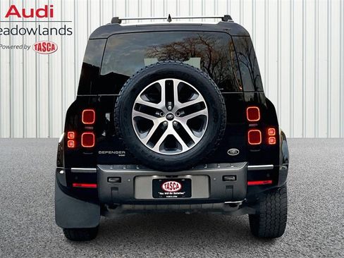 Used 2023 Land Rover Defender 110 X-Dynamic SE image 5