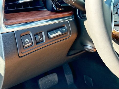 New 2025 Cadillac XT5 Premium Luxury w/ Technology Package image 10