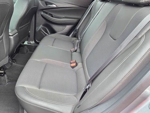 Used 2025 Buick Encore GX Preferred AWD/4WD image 25