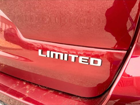 Used 2025 Jeep Grand Cherokee L Limited w/ Luxury Tech Group II AWD/4WD image 10