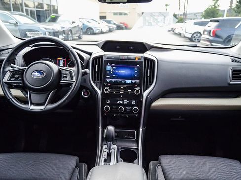 Used 2022 Subaru Ascent Premium w/ Convenience Package image 13