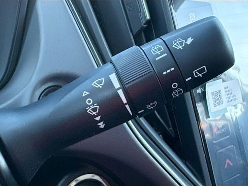 New 2026 Subaru Crosstrek 2.5i Limited w/ Crosstrek Mirror Package image 13