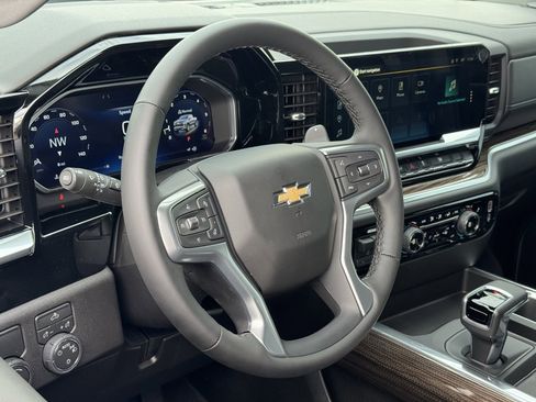 New 2026 Chevrolet Silverado 1500 LT w/ All Star Edition Plus image 18