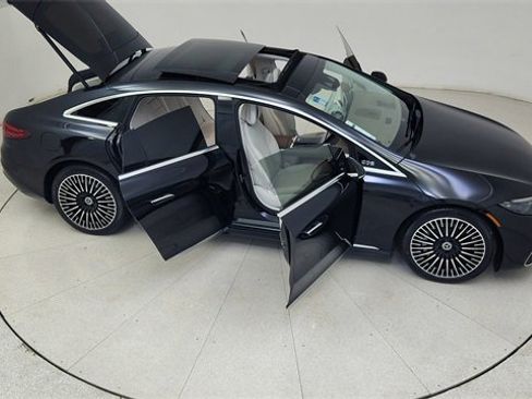 Used 2023 Mercedes-Benz EQS 450+ Sedan image 82