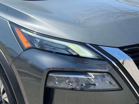 Used 2023 Nissan Rogue SV w/ SV Premium B Package AWD/4WD image 9