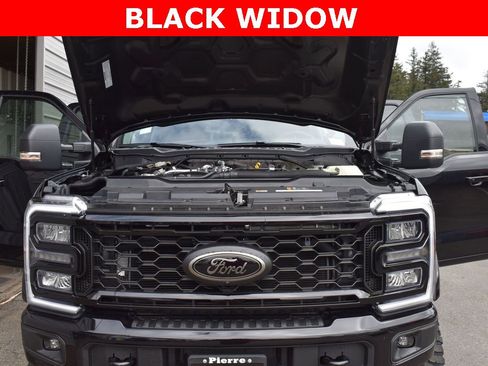 New 2025 Ford F250 XLT w/ Black Appearance Package image 27