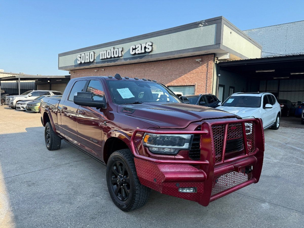 Used 2021 RAM 2500 Laramie AWD/4WD image 2
