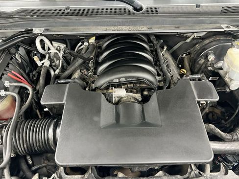 Used 2018 Chevrolet Tahoe LT AWD/4WD image 21