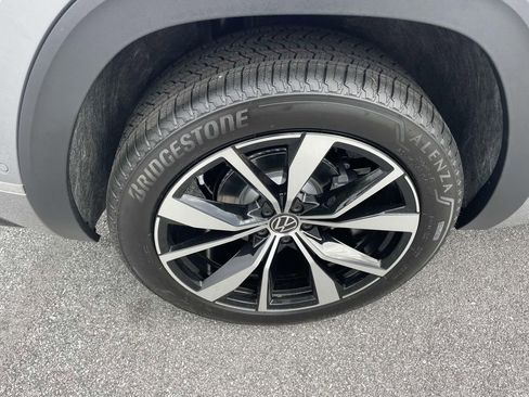 New 2026 Volkswagen Atlas Cross Sport SEL Premium R-Line AWD/4WD image 7