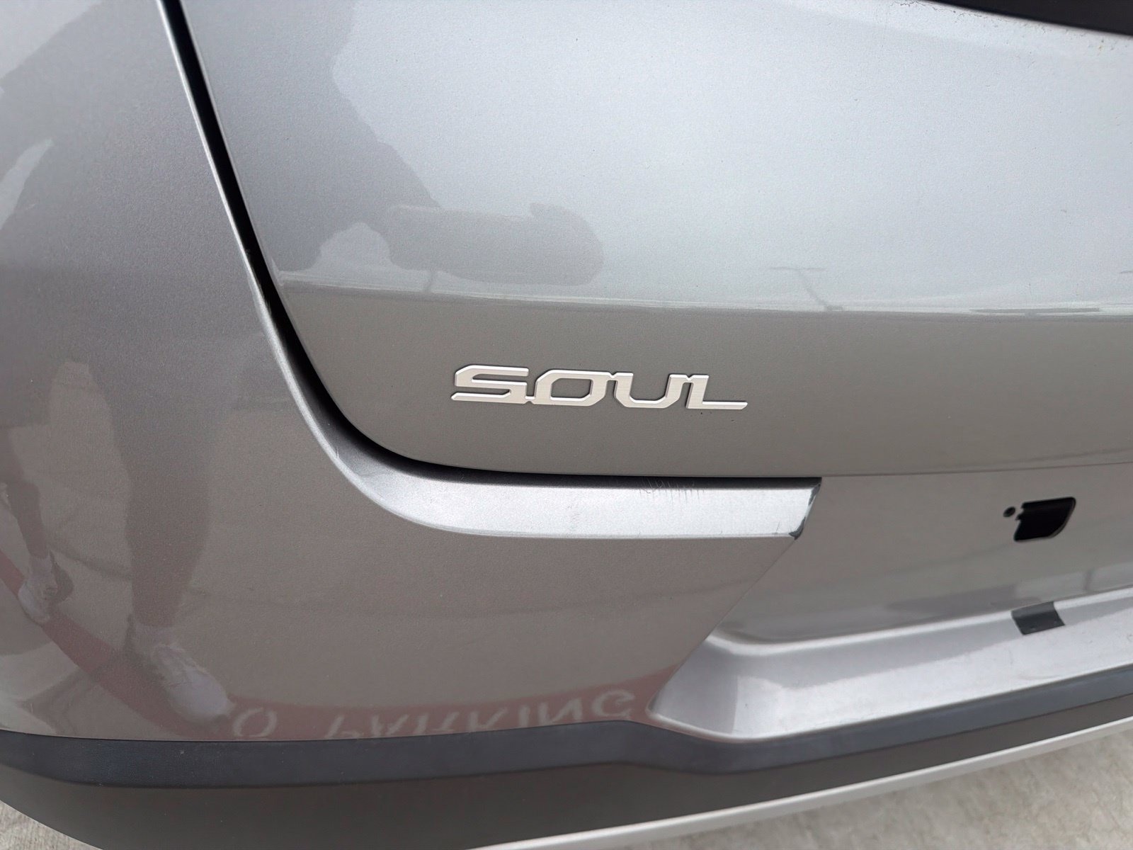 Used 2024 Kia Soul LX w/ Option Group 015 FWD image 7