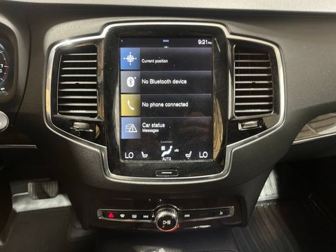 Used 2016 Volvo XC90 T6 Momentum w/ Momentum Plus Package AWD/4WD image 19