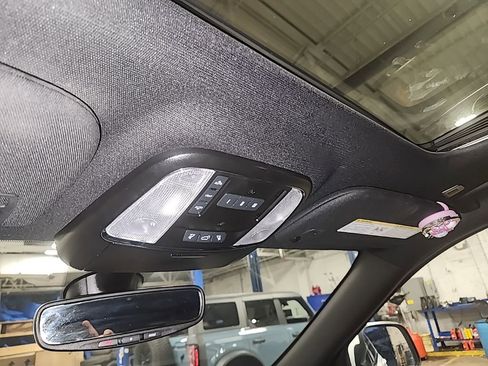 Used 2020 Jeep Grand Cherokee Altitude image 9