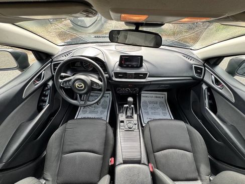 Used 2018 MAZDA MAZDA3 Sport image 14
