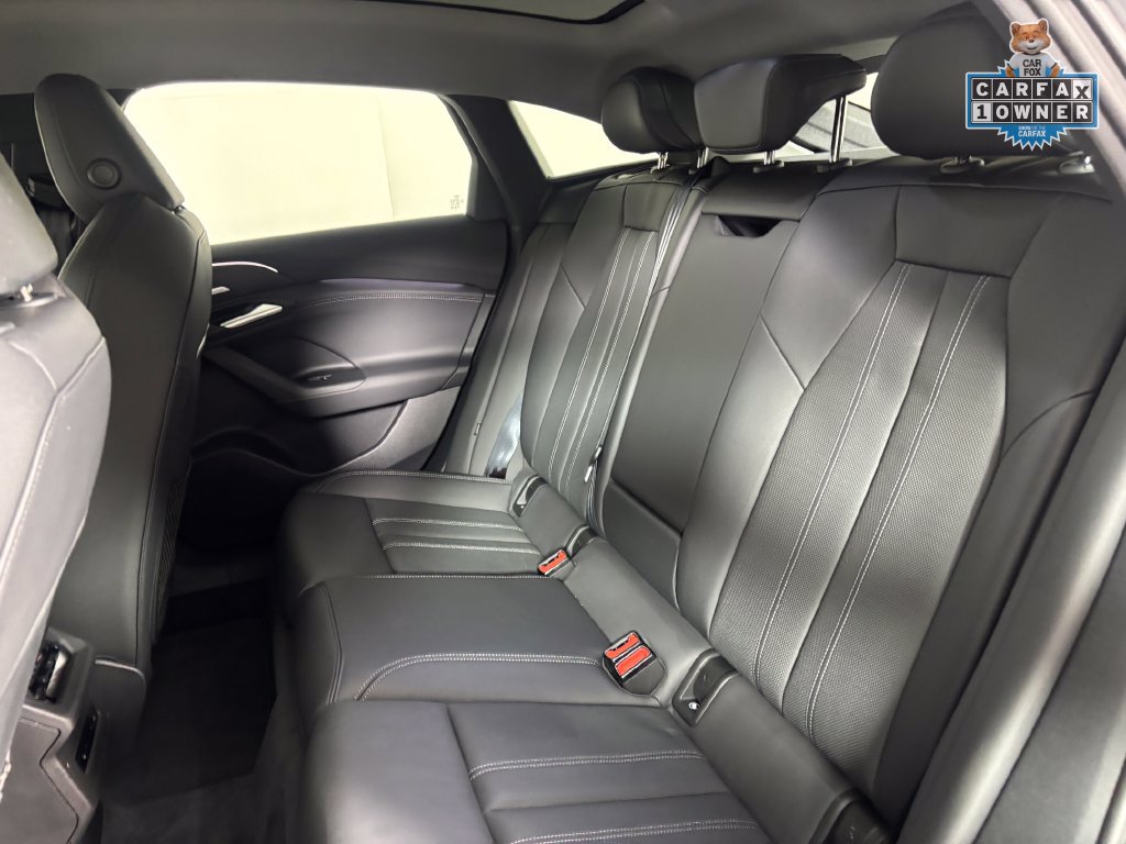 Used 2025 Audi A6 e-tron Premium Plus w/ Premium Plus AWD/4WD image 29