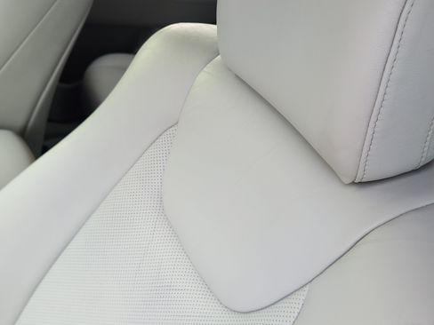 Used 2012 Lexus RX 350 FWD w/ Premium Pkg image 17