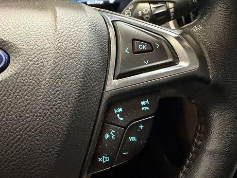 Used 2022 Ford Edge SEL w/ Convenience Package AWD/4WD image 5